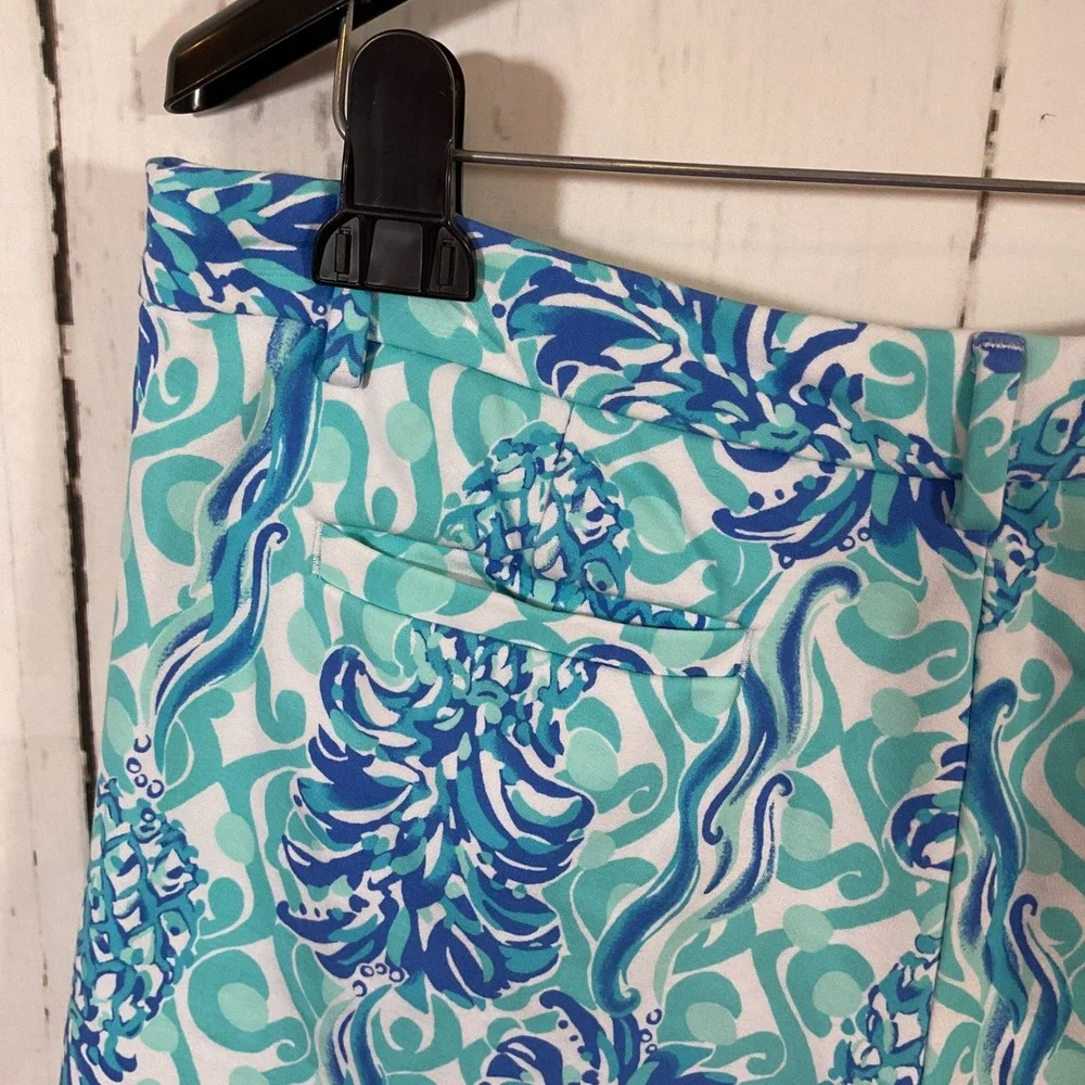 Lilly Pulitzer Callahan Shorts Womens 10‎ Blue Pineapple Print Tropical Preppy